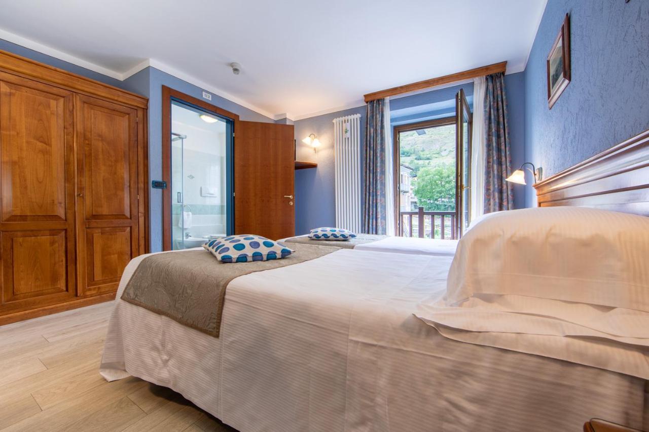 Hotel Du Glacier ลาตุยเล ภายนอก รูปภาพ
